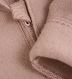 Huttelihut Køredragt - Uldfleece - Mahogany Rose m. Ører